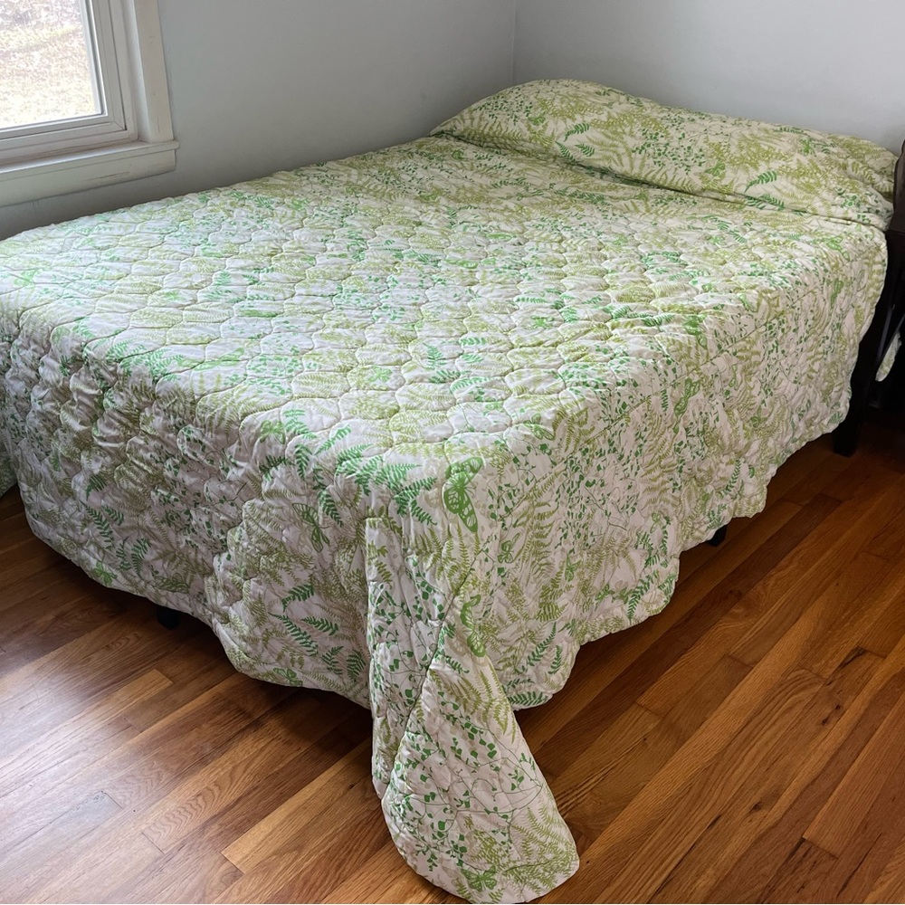 VTG 70s Vera Neumann Green Shadow Fern Butterfly Quilted Bedspread King 106x107